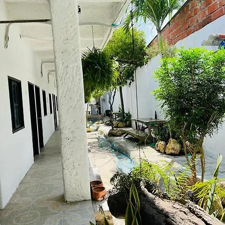 Tr-v4d De Cerca Al Castillo San Felipe Con Ventilador, Piscina Y Wifi * Cartagena